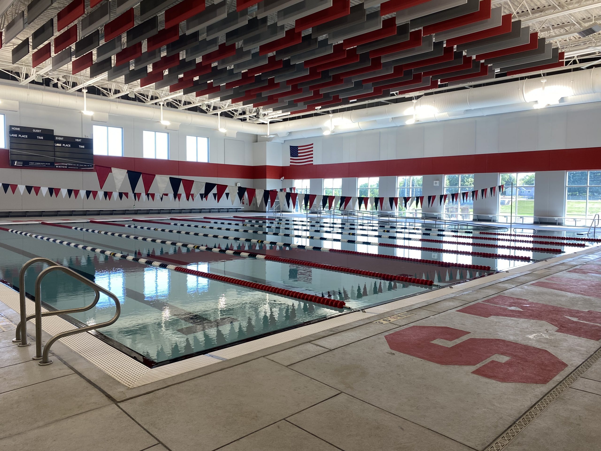 Indoor competitive pool with Backstroke Flags