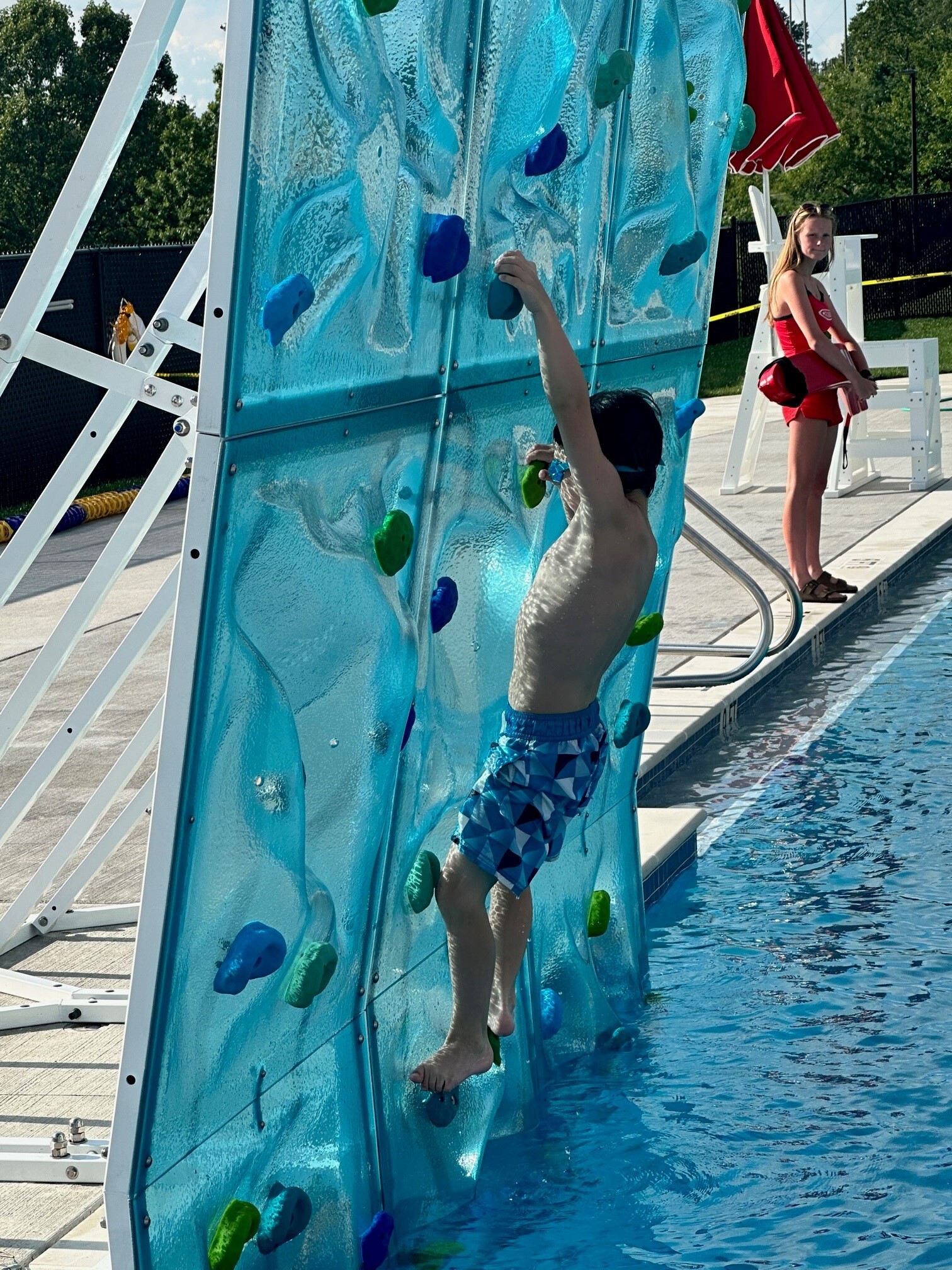 Best Pool Climbing Wall for outdoor and indoor pools
